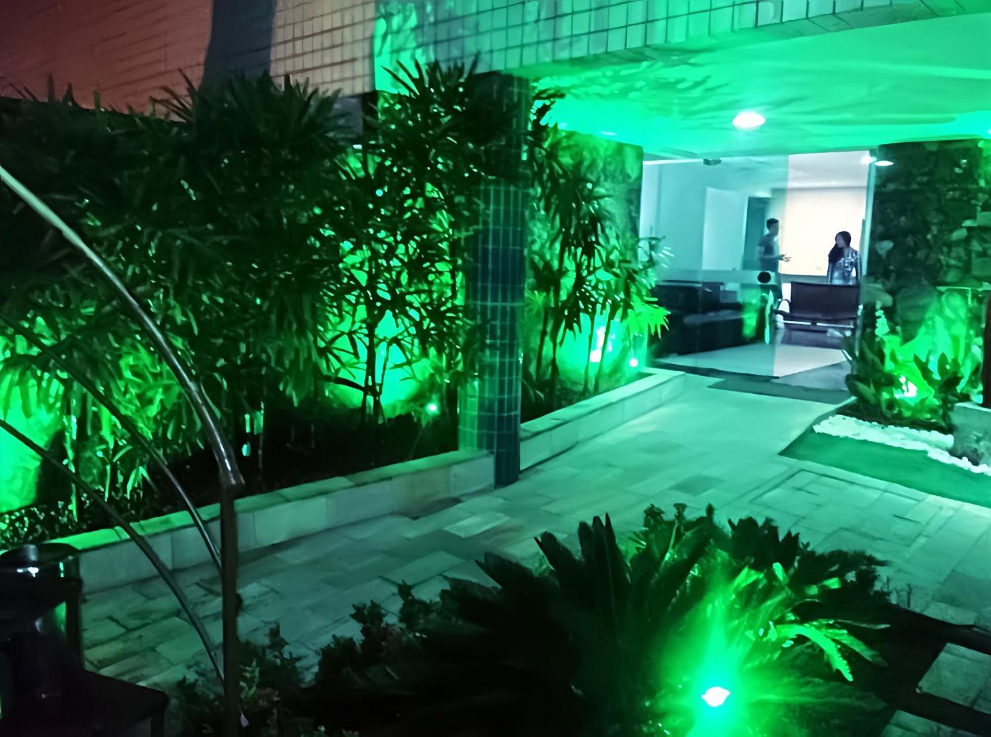 Flat Piscina No Rooftop Aluguel Temporada Em Recife Exterior foto